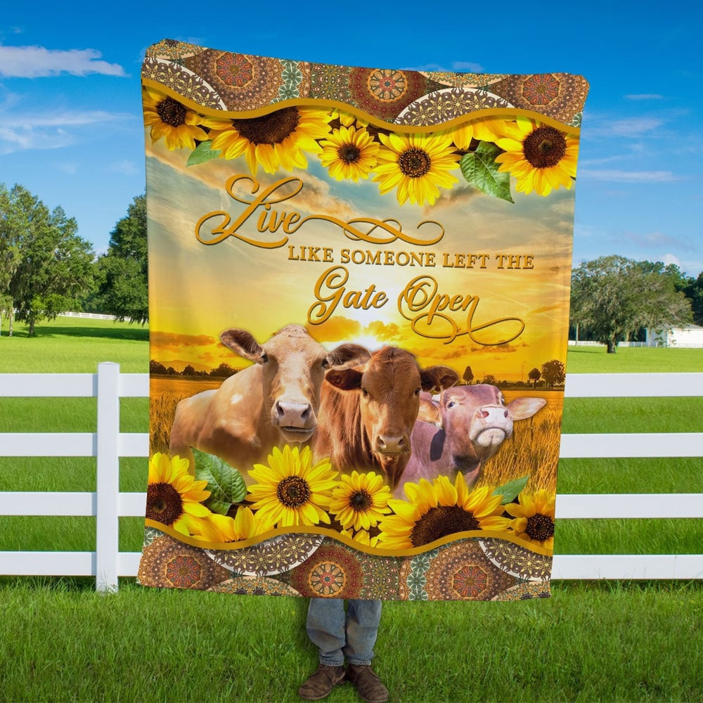 Beefmaster Live Like Someone Left The Gate Open Blanket, Farm Blanket, Farm Animal Blanket