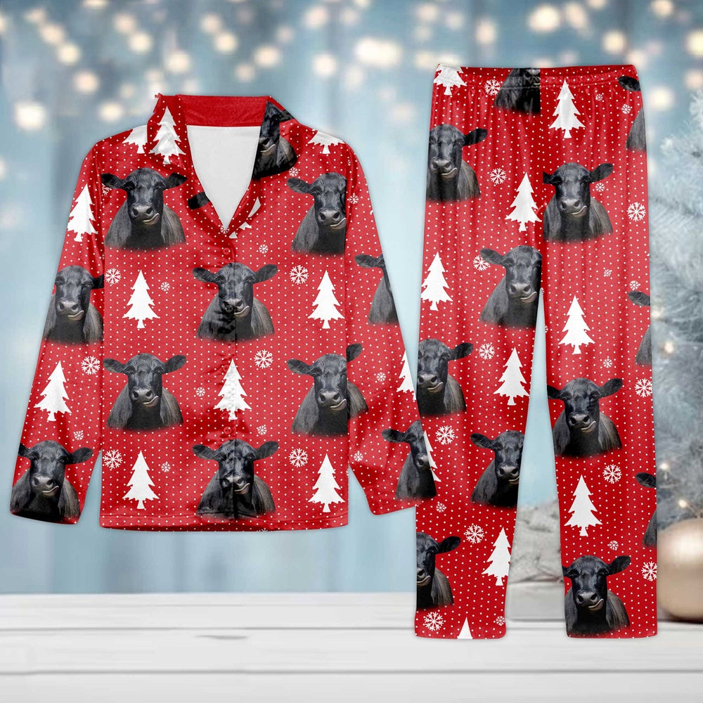 Black Angus Cattle Chrismas Pattern All Over Print Pajamas Sets, Farm Pajamas, Farm Animal Pajamas, Christmas Farm Pajamas