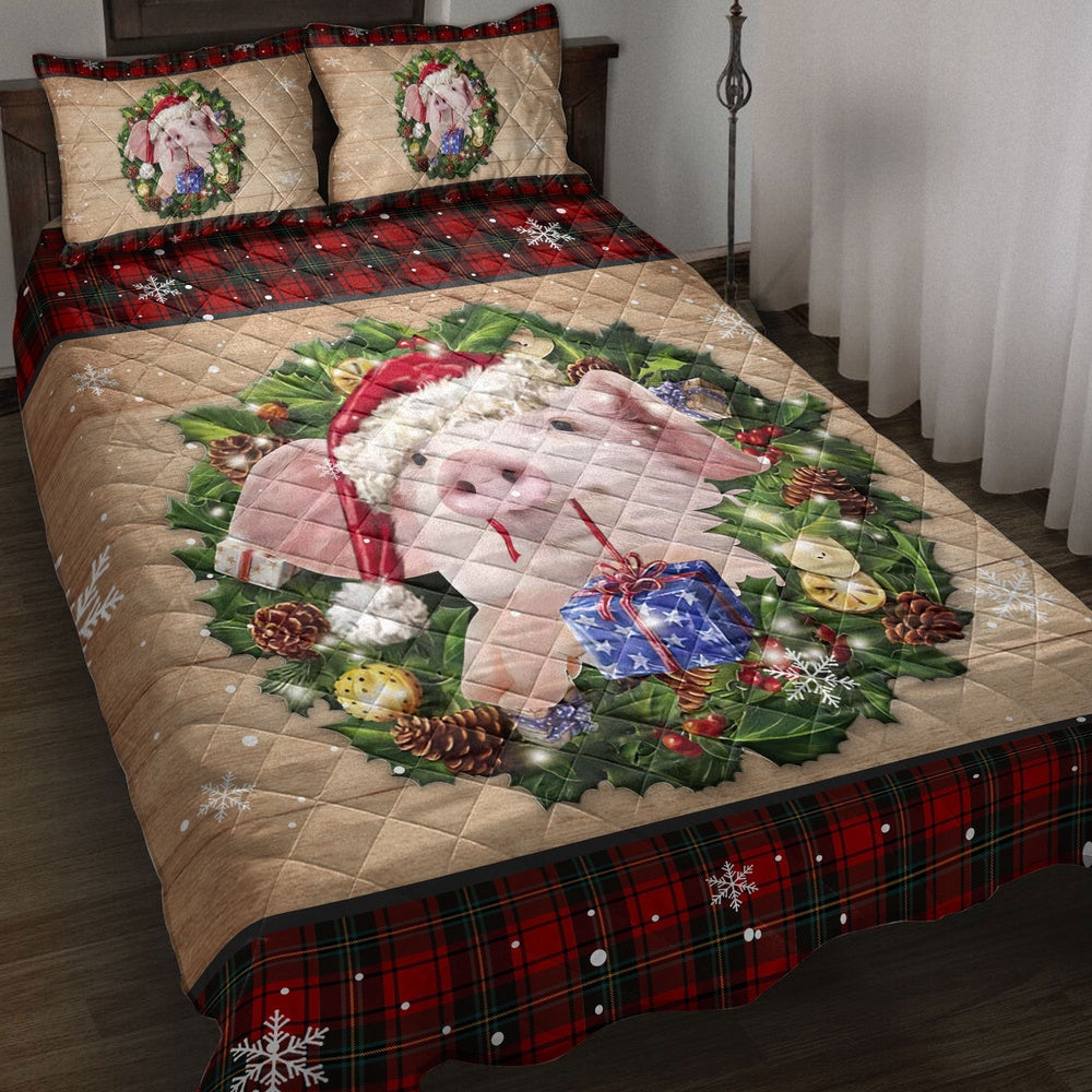 Pig Wearing Wreath Amas Hat Red Buffalo Plaid Winter Bedding Set, Christmas Beddings, Xmas Bedding Sets