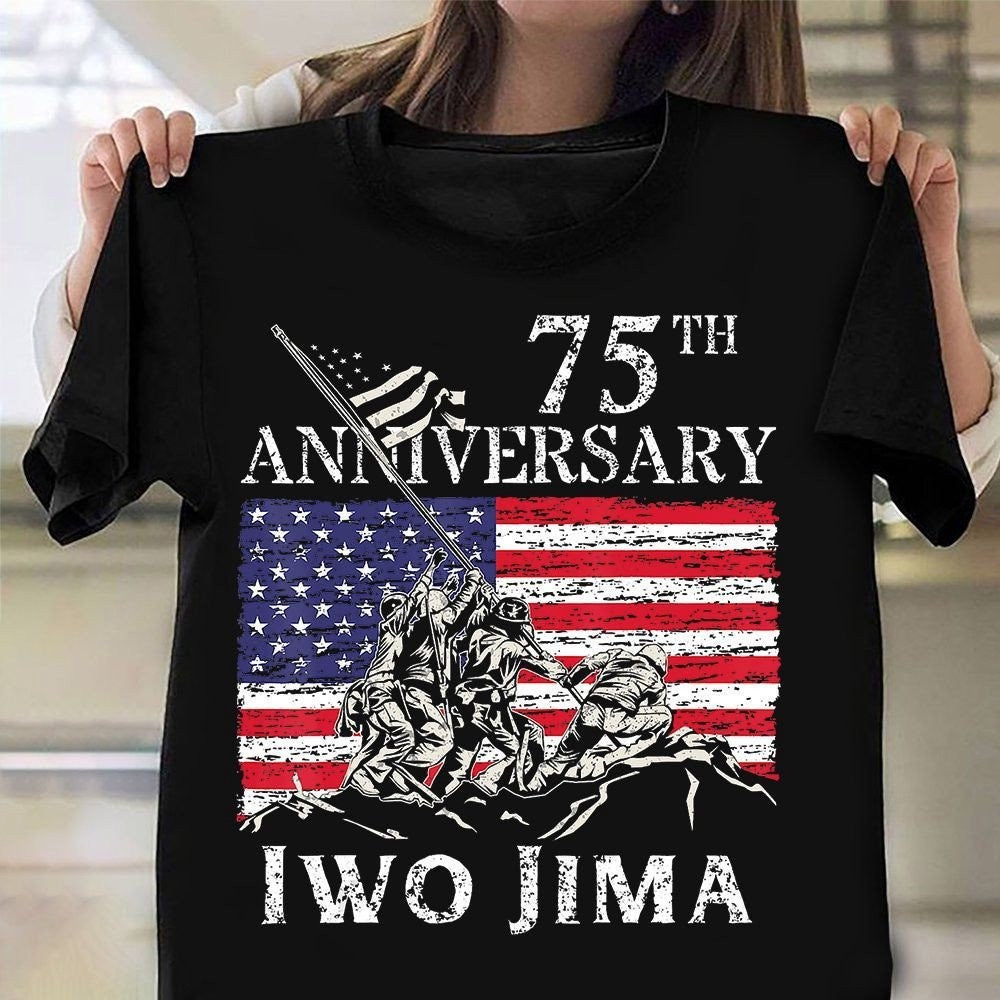 Veteran Tee Shirts, 75th Anniversary Iwo Jima Veteran US Flag T-Shirt Vintage Graphic Tee Gifts For Army Veterans, Veterans Day Shirts