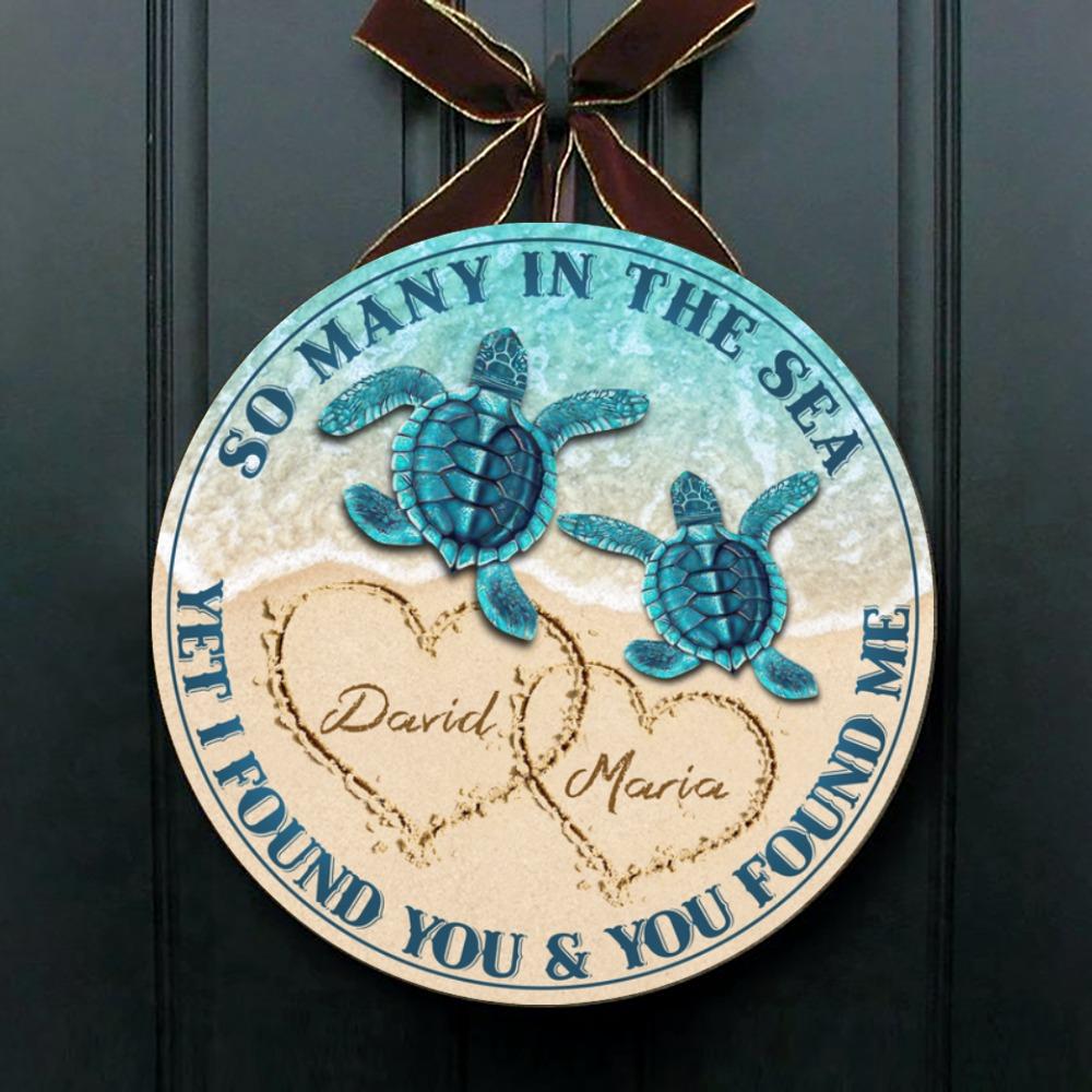 Personalized Round Door Sign - Turtle Couple - Yet I found you and you found me - Furlidays