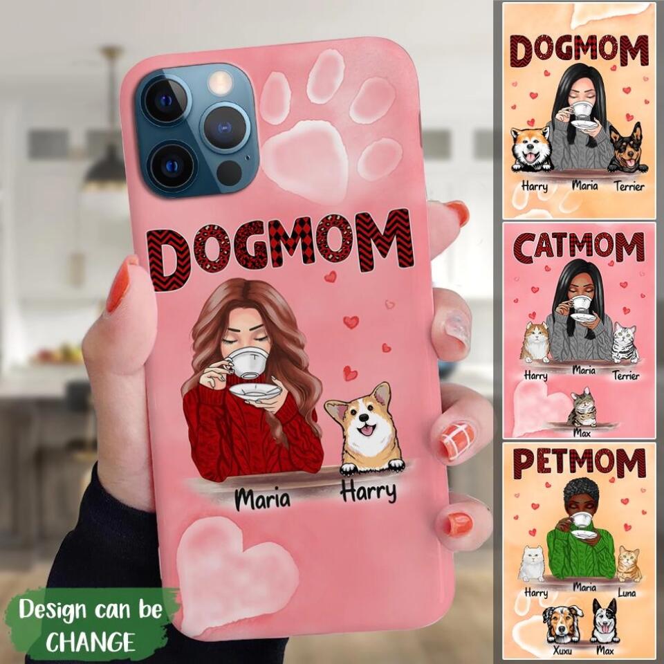 Custom Phone Case For Girlfriend - Unique Gift With Personalized Pets - Pet Mom With Dogs Cats