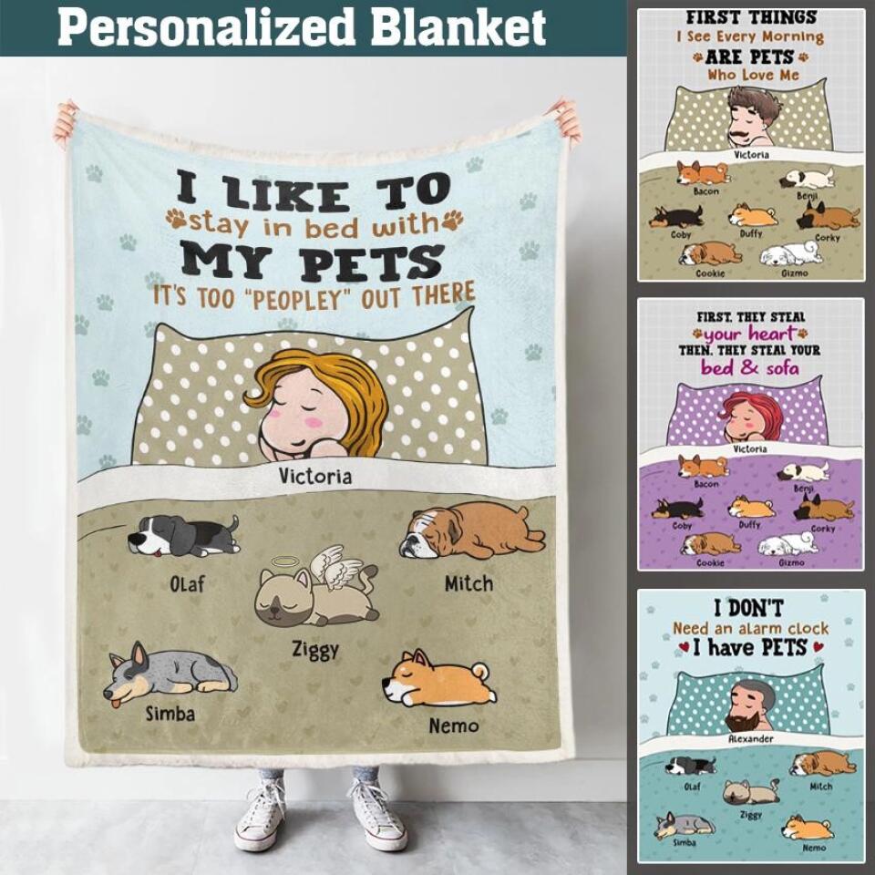 Personalized Blanket For Dog Cat Lovers - Dad Mom With Lazy Pets - I don't need an alarm clock - Choose up to 7 Pets