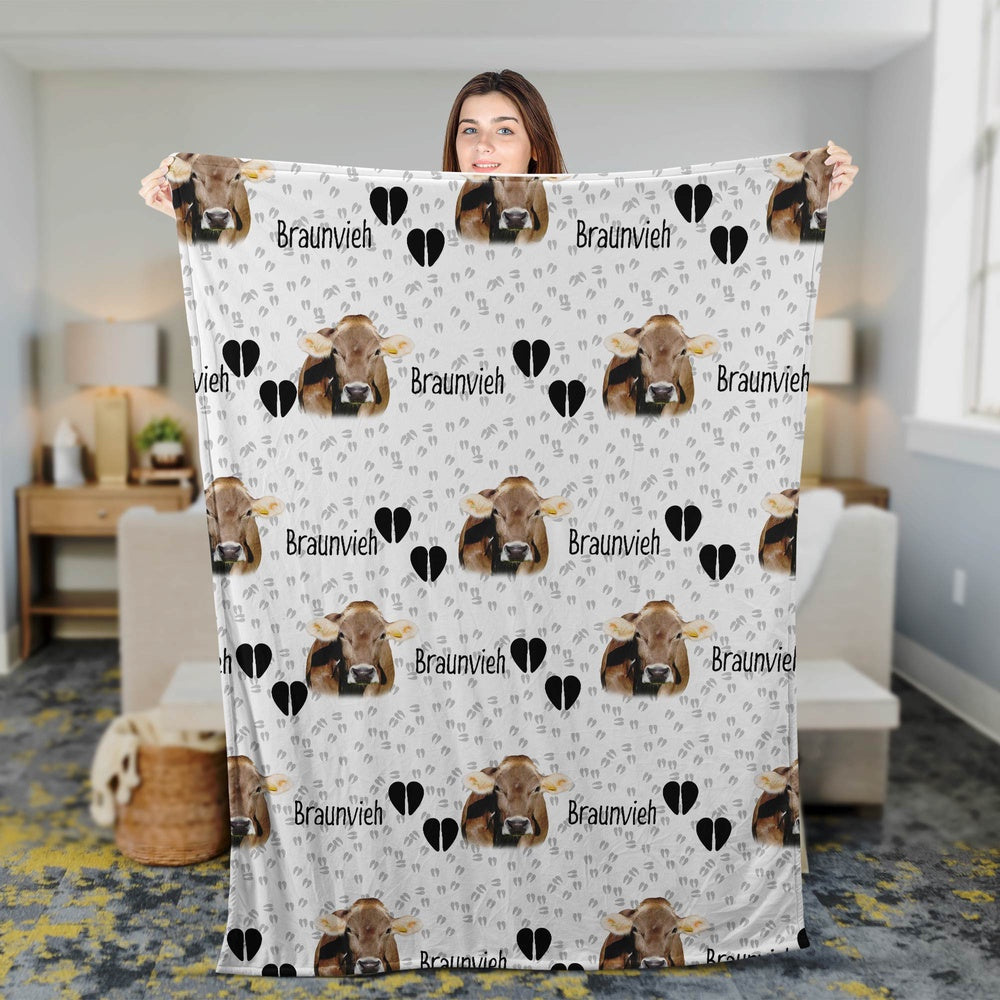 Braunvieh Cattle Happy Pattern Blanket, Farm Blanket, Farm Animal Blanket