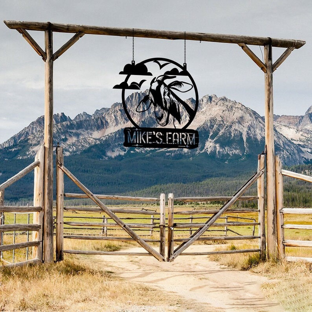 Farm Metal Sign, Goat Farm Funny Peeking Goat Custom Metal Signs