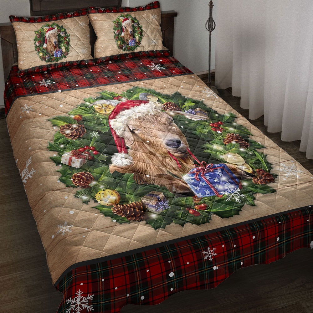 Goat Wearing Wreath Amas Hat Red Buffalo Plaid Holiday Bedding Set, Christmas Beddings, Xmas Bedding Sets