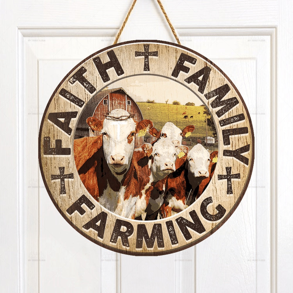Hereford Cattle Lovers Faith Family Farming Round Wooden Sign, Farm Wood Sign, Farmhouse Decor Wooden Signs