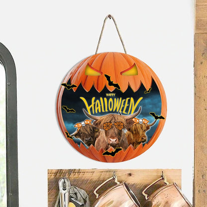 Highland In Halloween Decoration Pumkpin Happy Halloween Wooden Sign, Farm Wood Sign, Farmhouse Decor Wooden Signs