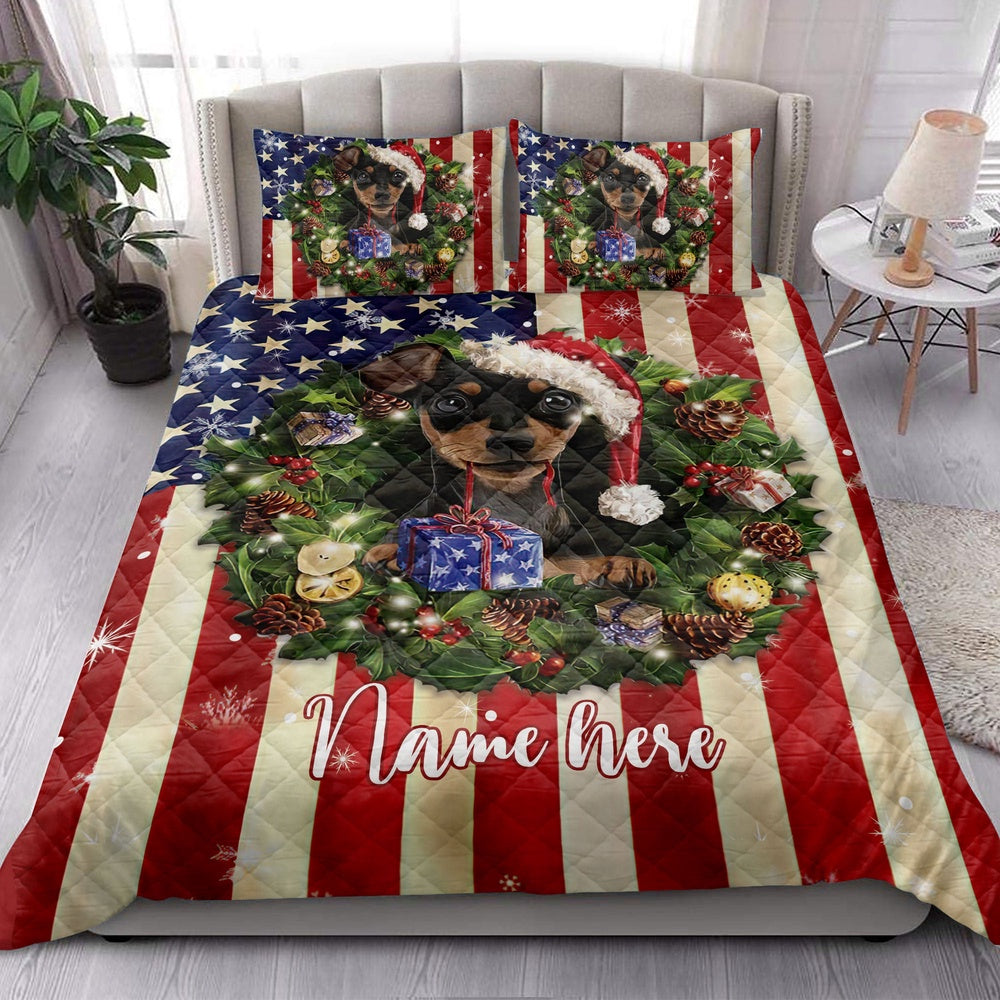 Miniature Pinscher Wearingmas Hat Bedding Set, Christmas Beddings, Xmas Bedding Sets