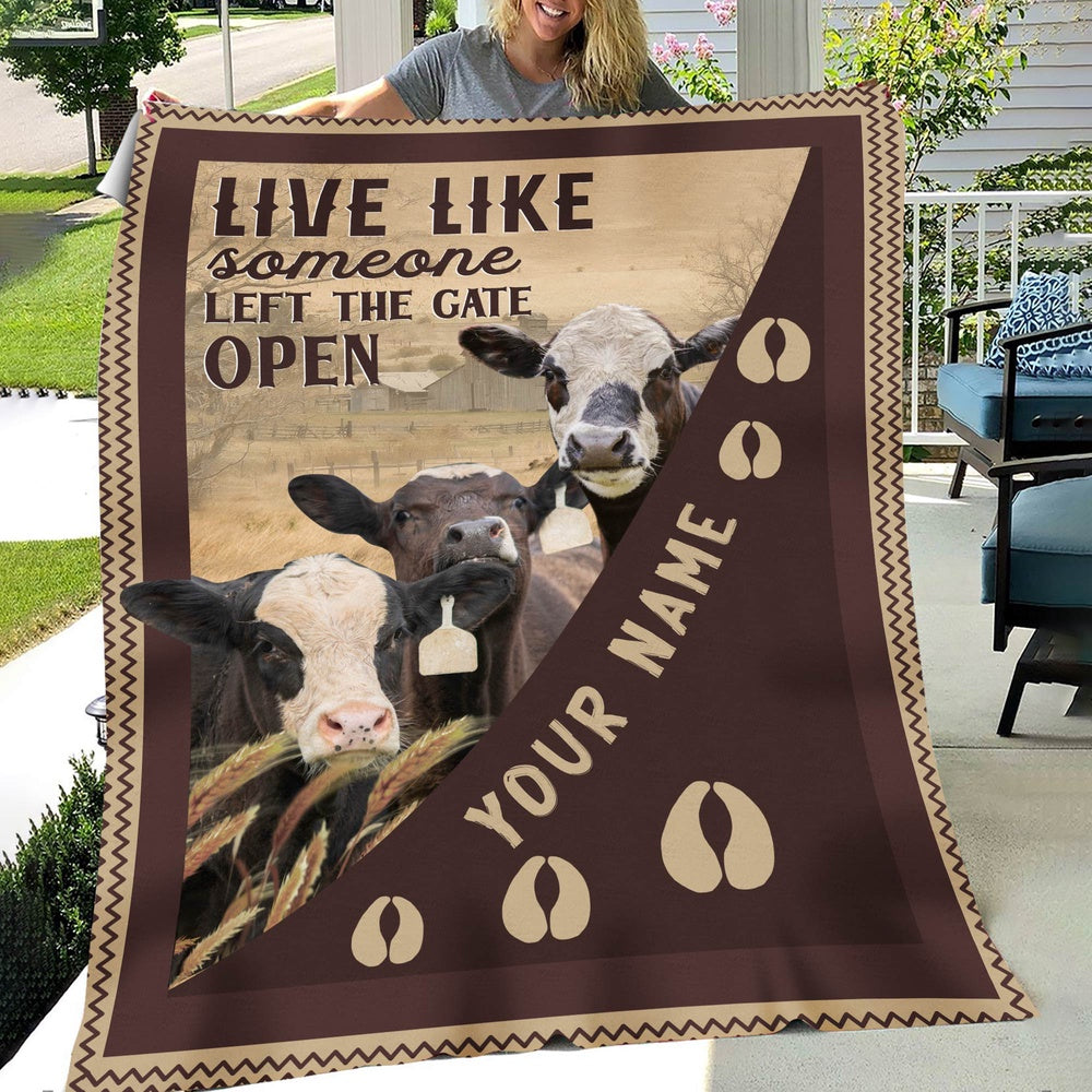 Personalized Black Baldy Live Like Someone Left The Gate Open Blanket, Farm Blanket, Farm Animal Blanket