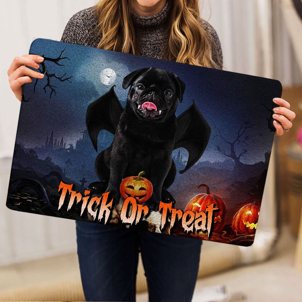 Pug Welcome Doormat, Black Pug Trick Or Treat Boo Halloween Moon Night Pumpkin Funny Welcome Doormat, Pets Home Decor Door Mat