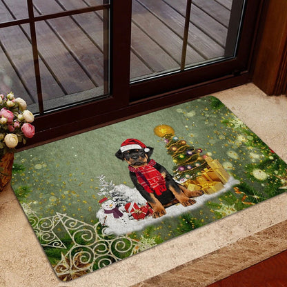 Rottweiler Welcome Doormat, Rottweiler Dog Merry Christmas Snow Christmas Tree Xmas Holidays Welcome Doormat, Indoor Outdoor Doormat Home Decor