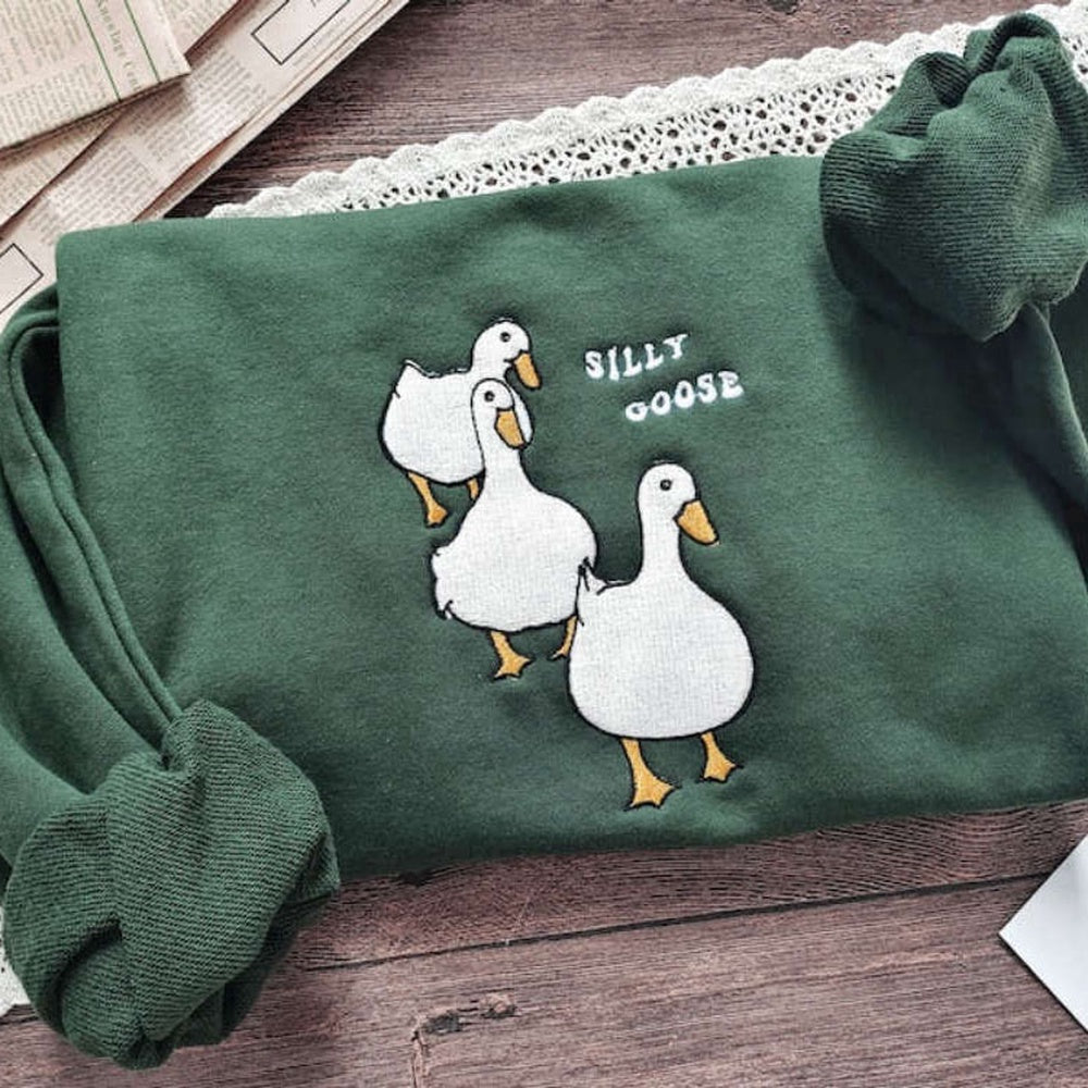 Three Goose Embroidered Sweatshirt 2D Crewneck Sweatshirt For Women And Men, Christmas Embroidered, Christmas Gifts