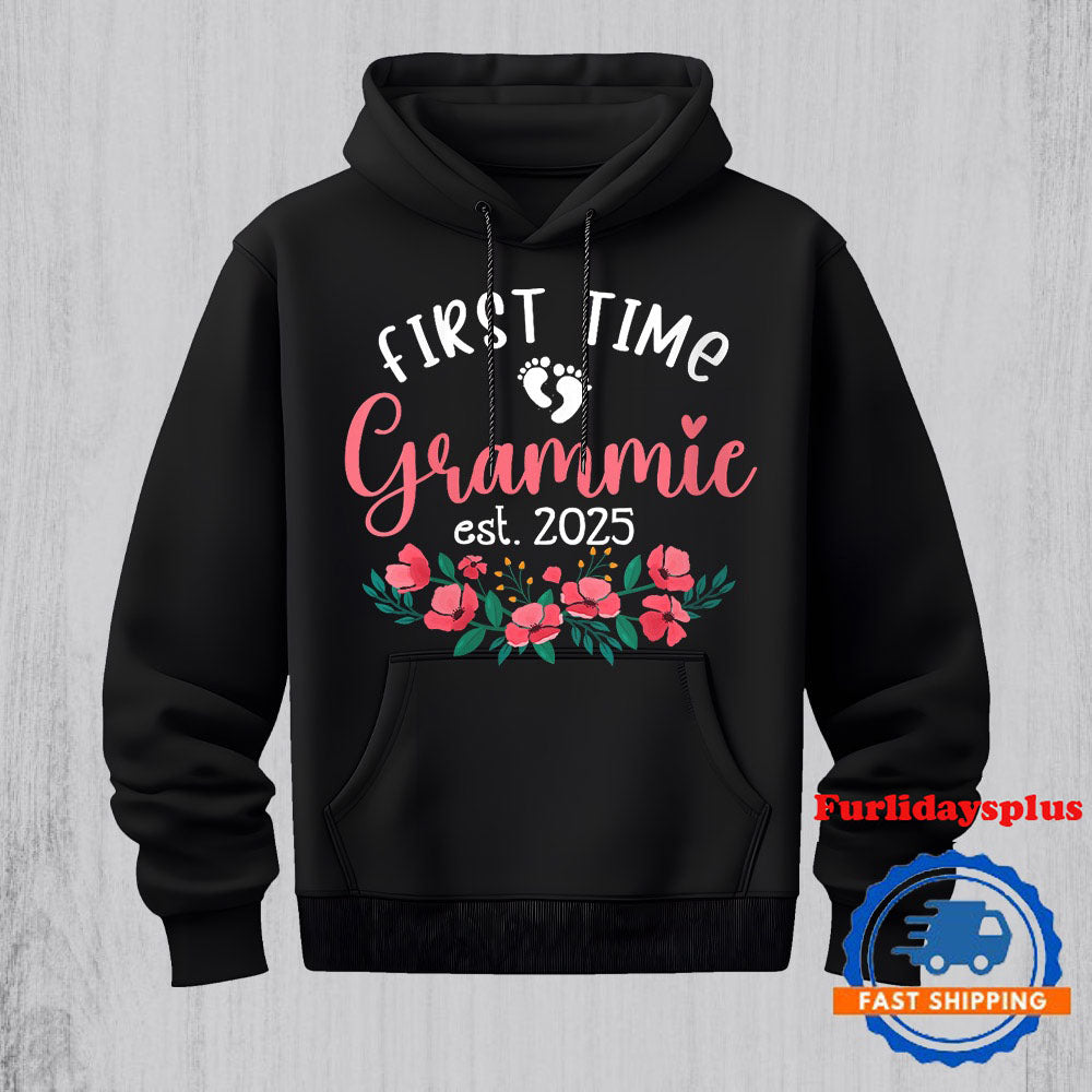 Womens First Time Grammie 2025 Grandma Pregnancy Announcement Baby Hoodie, Christmas T Shirt, Christmas Sweatshirt