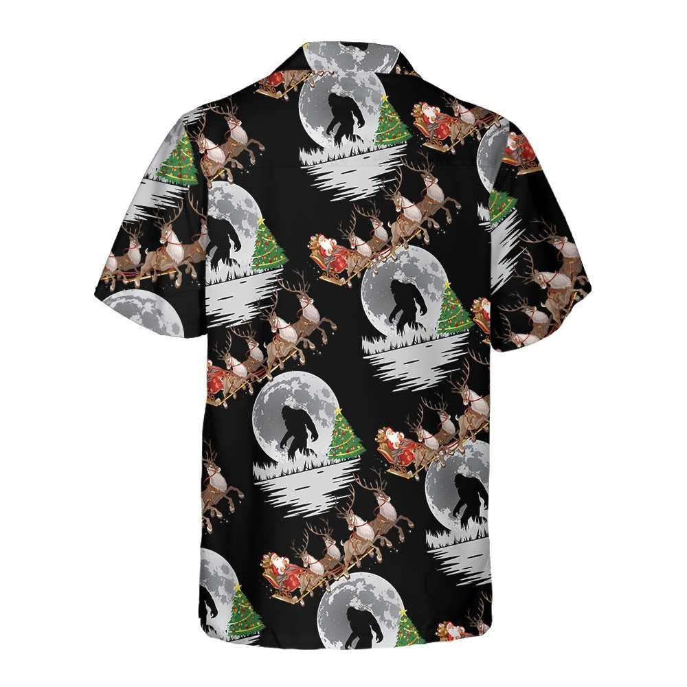 Bigfoot & Santa Claus On Christmas Day Hawaiian Shirt, Xmas Hawaiian Shirts