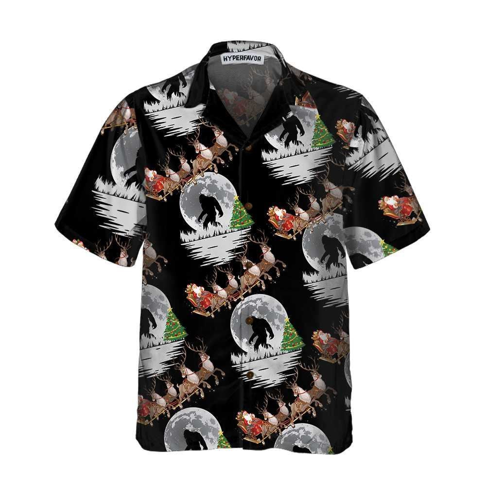 Bigfoot & Santa Claus On Christmas Day Hawaiian Shirt, Xmas Hawaiian Shirts