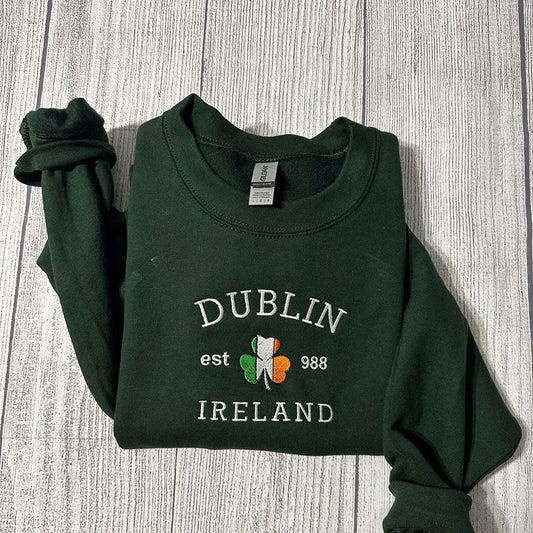 Embroidered Christmas Sweatshirt, Dublin Ireland Embroidered Sweatshirt Vintage Dublin Sweatshirt