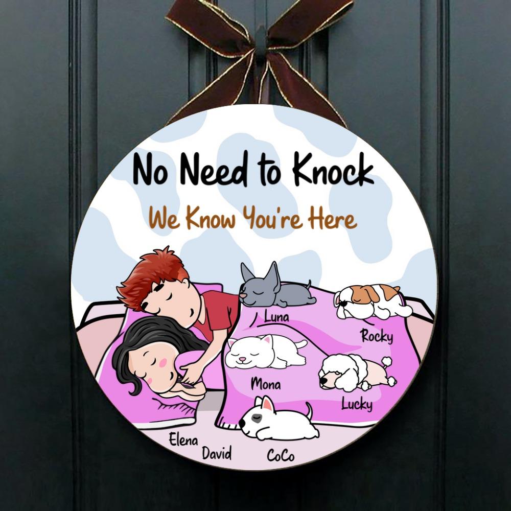 Personalized Door Sign for Pet Lovers - No need to knock we know you're here - Dad & Mom - Choose up to 5 Pets/Dogs/Cats - Furlidays